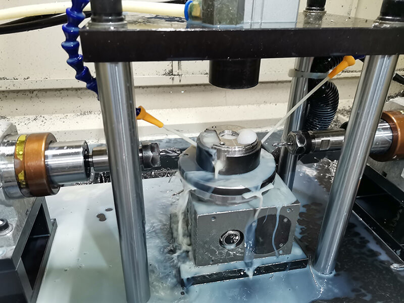 HYBSUN SOLAR PUMP-oil cylinder machining